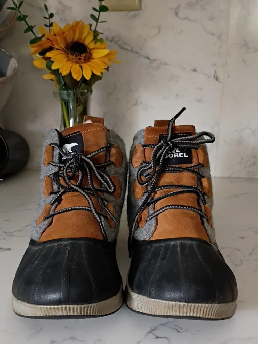 Sorel Waterproof Tan, Gray & Black Lace-Up Boots